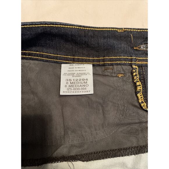 Lee Size 6 Perfect Fit Just Below The Waist Straight Leg DarkWash Women's Jeans - Picture 9 of 9